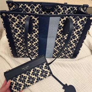 Kate Spade Blue and Cream Geometric Tote and wallet bundle